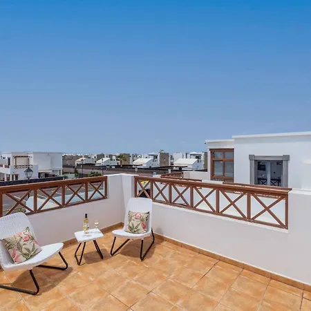 Rubi Mar Villa *
